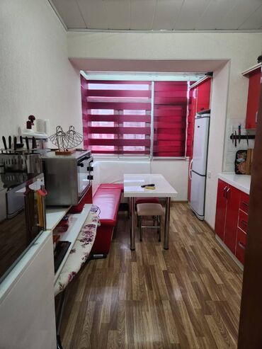 Uzunmüddətli kirayə mənzillər: Xətai rayonu, Afiyəddin Cəlilov küçəsində yerləşən, 5 mərtəbəli -da lalafo.az — 8 Uzunmüddətli kirayə mənzillər: Xətai rayonu, Afiyəddin Cəlilov küçəsində yerləşən, 5 mərtəbəli — 8