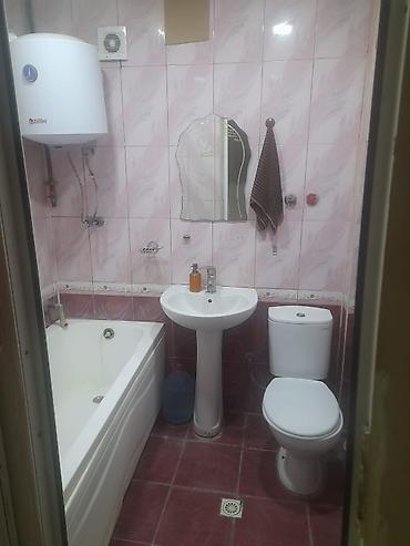 Mənzillər: Bakı, Badamdar qəs., 2 otaqlı, Köhnə tikili, m. Elmlər Akademiyası, 45 kv. m — 9