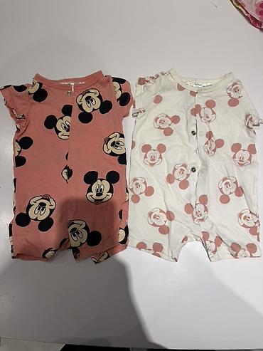 mickey mouse: Kombinezon, Uniseks, 0 - 3 ay, H&M — 1