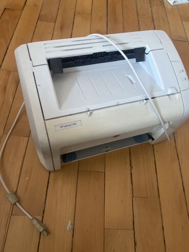 Planşetlər: Aq qara laser printer