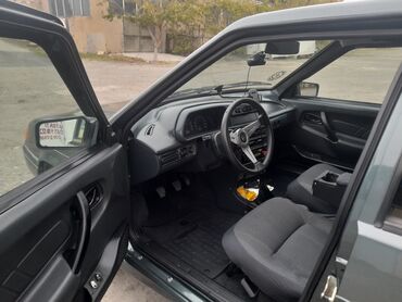 VAZ (LADA): Lada Samara hatchback - Kuzov: 5 qapılı hatchbek, arxa spoyler və — 7