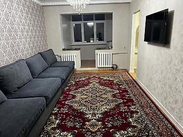 4микрорайон: 3 комнаты, 4 мкр Без животных, от 6 месяцев, С мебелью полностью — 1