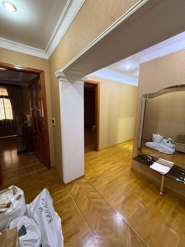 Uzunmüddətli kirayə mənzillər: Xətai rayonu, Xətai metrosuna piyada məsafədə yerləşən 4 mərtəbəli — 2