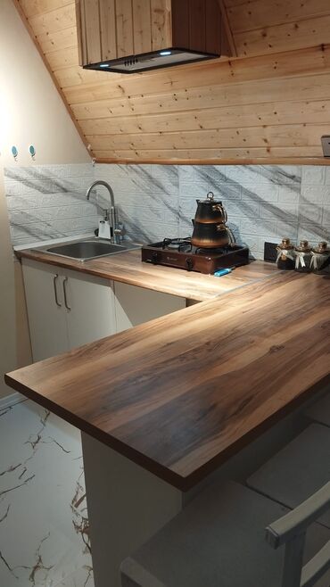 Günlük kirayə evlər: 40 kv. m, 2 otaqlı, İnternet, Qaz, İşıq — 19