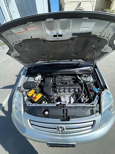 Honda: Honda Stream: 2000 г., 1.7 л, Автомат, Бензин, Минивэн — 5