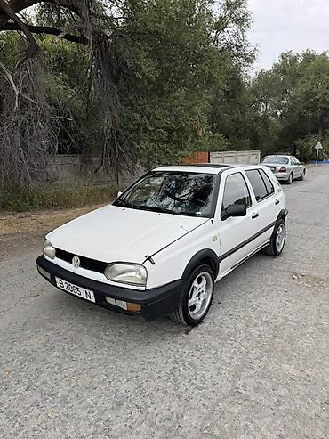 Volkswagen: Volkswagen Golf: 1994 г., Кол менен иштөөчү, Бензин, Хетчбек — 2