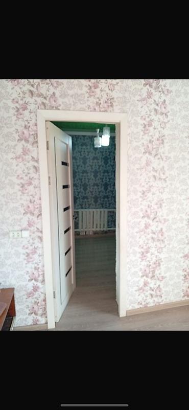 село пригородное: 4 комнаты, 75 м², 2 соток, Бишкек, Пригородное с. Собственник — 7