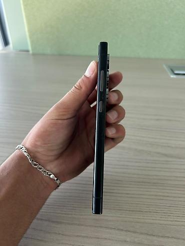 simes: Samsung Galaxy S24 Ultra, 256 GB, rəng - Qara, Simsiz şarj — 4
