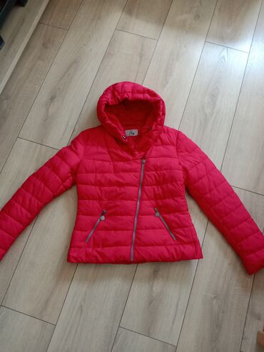 ženske jakne za zimu veliki brojevi: M (EU 38), Jednobojni, Sa postavom, Vata