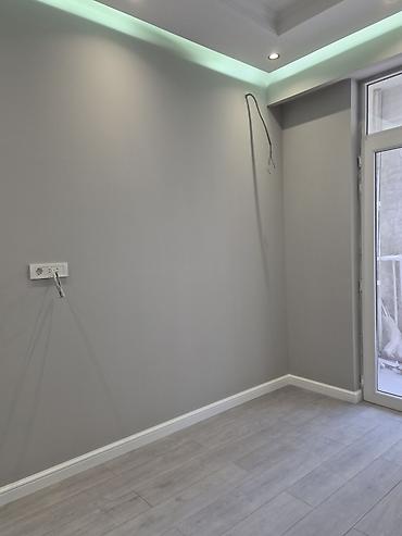 Təmir işləri: - Daxili dizayn: açıq-boz və ağ tonlarda müasir üslub, hamar divar — 17