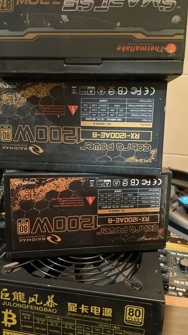 Izvori napajanja: Više PC/Miner napajanja sa kablovima – različiti modeli i snage U — 4