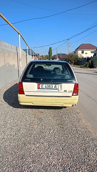 Mazda: Mazda 626: 1988 г., 2.2 л, Механика, Бензин, Универсал — 8