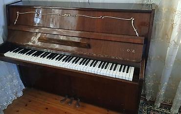 Tecili satılır: Klassik upright pianino - Tam işlək vəziyyətdə