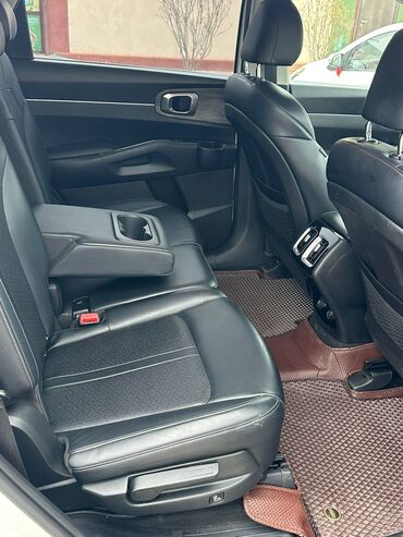 Kia: Kia Sorento: 2021 г., 2.5 л, Автомат, Бензин, Кроссовер at lalafo.kg — 28 Kia: Kia Sorento: 2021 г., 2.5 л, Автомат, Бензин, Кроссовер — 28