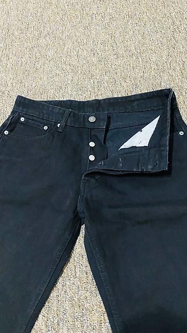 mind error jeans: Мужские джинсы, S, M, LeviS, Б/у, цвет - Черный, Самовывоз, Платная доставка — 2