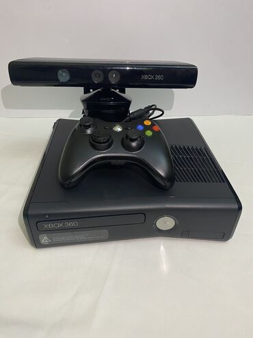 Xbox 360 & Xbox: Продам X box 360s на 500gb (не прошитый).Состояние отличное.Весь