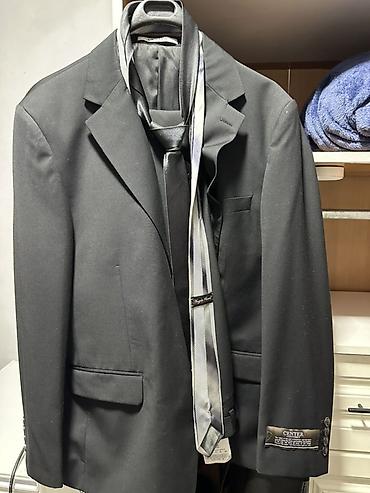 leopard 7: Продаю : мужскую кожаную куртку,54 размера,черная, 1500 сом мужской — 3
