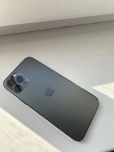 дисплей на айфон 12: IPhone 12 Pro, Б/у, 256 ГБ, Graphite, Чехол