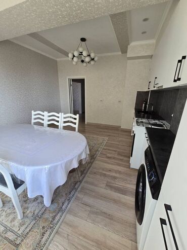 продаю 2х ком кв бишкеке без ремонта токтогул ткрусбекова: 2 бөлмө, 73 кв. м, Элитка, 6 кабат, Евроремонт