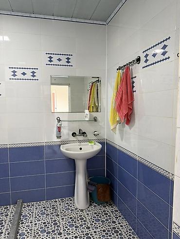 bakida kiraye evler 2026: Novxanıda elit məhlədə hovuzlu ev kirayə verirəm. İki mətbəx, 3 otaq — 6