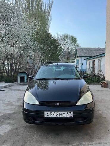 Ford: Ford Focus: 2003 г., 1.6 л, Механика, Бензин, Минивэн