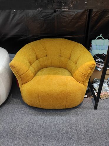 Швеи: Срочно требуется швея по мягкой мебели,с опытом работы, ответственный — 16