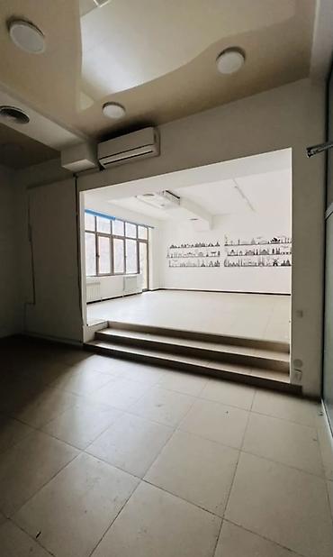 бишкек киргизия 1: Сдаю Офис целиком: 100 м², В жилом комплексе, С ремонтом, Первая линия, С высокими потолками — 5