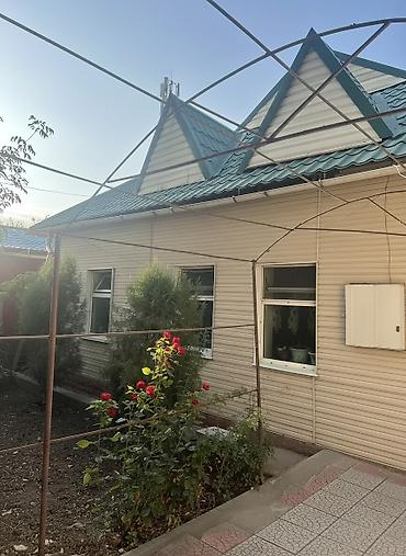 Продажа коттеджей и домов: Продается благоустроеный 5-к дом(с ремонтом, теплый пол, внутренний — 1