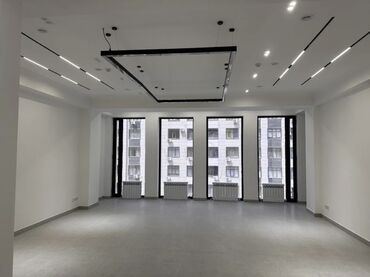 аренда кафе бишкеке: Сдаю Офис, 68 м², В бизнес центре, 1 линия, С отдельной кухней, С отдельным входом