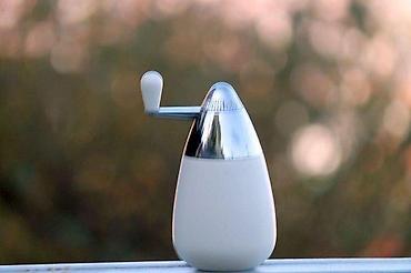 Ostala kuhinjska oprema: Sir Terence Orby Conran dizajnersk mlin za so ili biber. Extra-rare! — 1