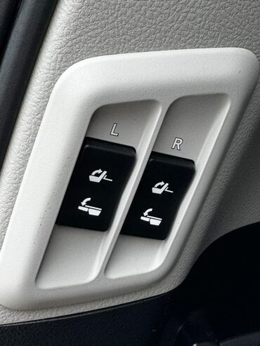 Lexus: Lexus GX: 2018 г., 4.6 л, Автомат, Бензин, Внедорожник — 16