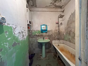 Köhnə tikili: Bakı, Binəqədi qəs., 5 otaqlı, Köhnə tikili, m. Avtovağzal, 110 kv. m -da lalafo.az — 14 Köhnə tikili: Bakı, Binəqədi qəs., 5 otaqlı, Köhnə tikili, m. Avtovağzal, 110 kv. m — 14