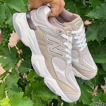 Patike: NB 9060
36-46 na lalafo.rs — 8 Patike: NB 9060
36-46 — 8