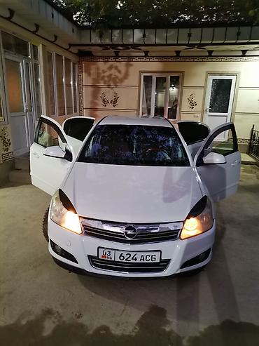 opel astra universal: Opel Astra: 2011 г., 1.6 л, Механика, Бензин, Седан — 8