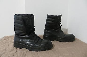rumenilo max factor: KOZNE VOJNE CIZME br 44 28cm unutrasnje gaziste stopala, potpuno — 1