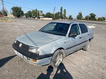 велтмейстер авто: Volkswagen Vento: 1995 г., Седан — 5