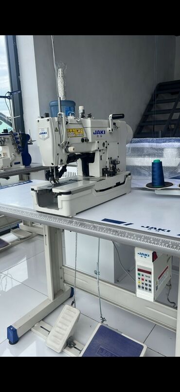 işləmiş kombi: Petle makinasi Jaki kafa motor yari otomotik 9 ay istifade olunub 2400