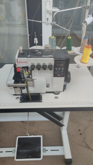 Аксессуары для шитья: Промышленные прямострочные швейные машины с полным столом и педалью — 6