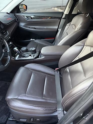 Продажа авто: Hyundai Grandeur: 2019 г., 2.4 л, Вариатор, Гибрид, Седан — 10