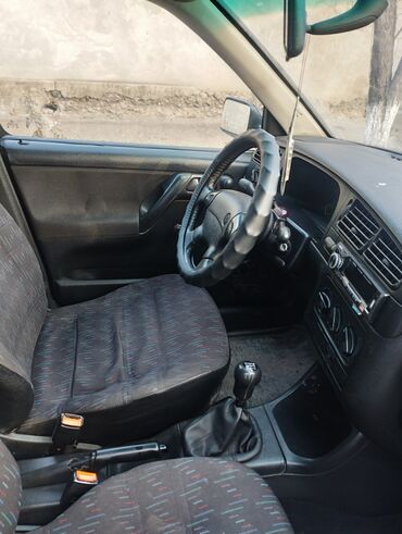 Volkswagen: Volkswagen Golf Variant: 1995 г., 1.8 л, Механика, Бензин, Универсал — 7