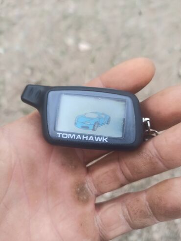 gps трекер для крупного рогатого скота: Брелок-пейджер для автосигнализации Tomahawk - Оригинальный брелок с