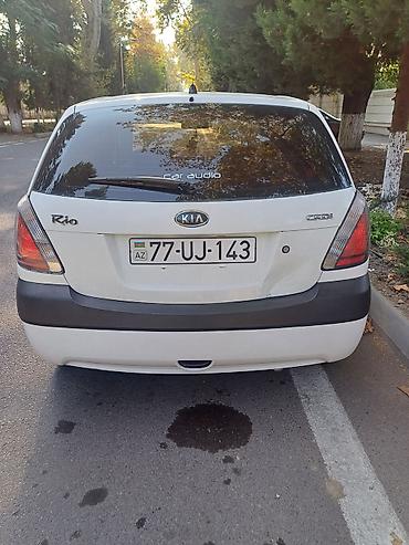 elantra farası: Kia Rio hatchback, ağ rəng - Kuzov: 5 qapılı hatchback, kompakt ölçü — 7