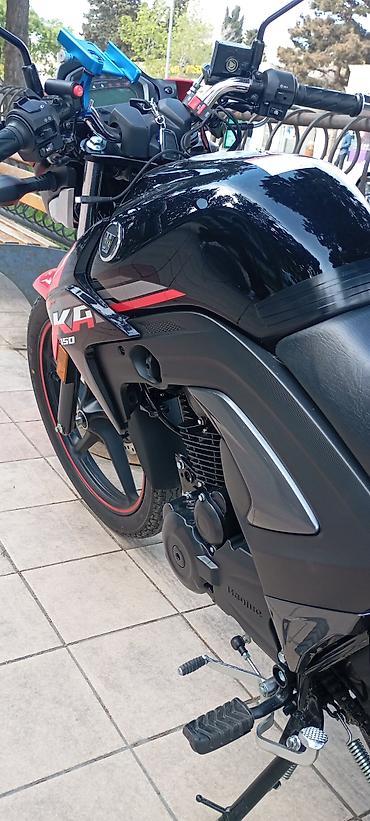 Motosikletlər: . moto cox seliqeli surulub cemi 1800km.yol gedib qaraj seraitinde — 7