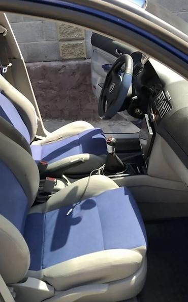 su 7: Volkswagen Golf: 1999 г., 2 л, Механика, Бензин, Хэтчбэк — 9