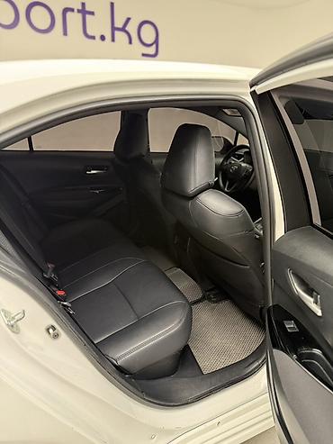 changan a600ev: Toyota Corolla: 2022 г., 1.8 л, Бензин, Седан — 10