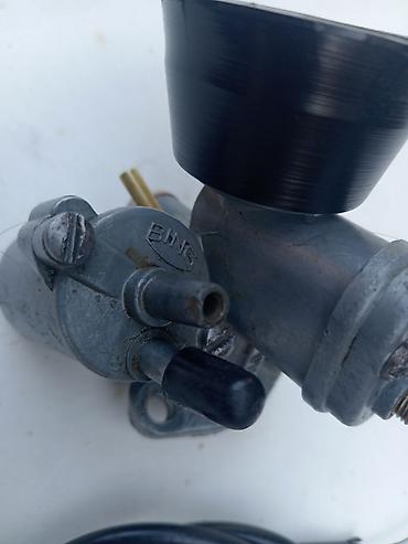 methyl 3: Karburator za apn4  i apn6 ispravan Prodaje se sve komplet kao na — 8