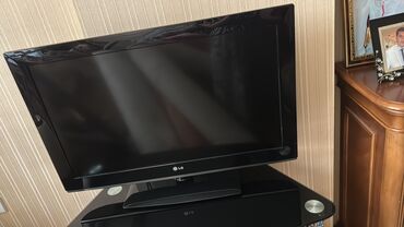 Тарелки: Телевизор LG 80"