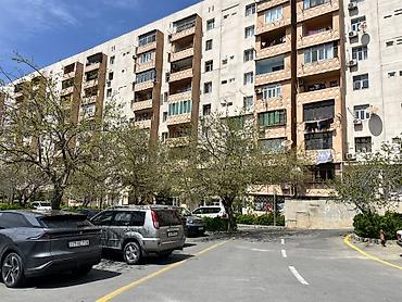 Mənzillər: 3 otaqlı, Yeni tikili, m. Qara Qarayev, 80 kv. m — 1