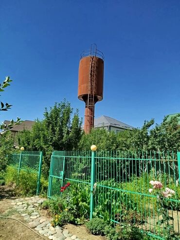 садовый дом: Продается водонапорная башня 25 м.куб.Самовывоз из с.Кок-жар