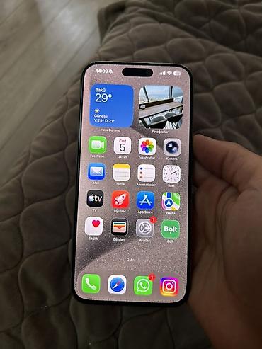 ayfon ekrani: IPhone 15 Pro, Natural Titanium, Face ID — 2